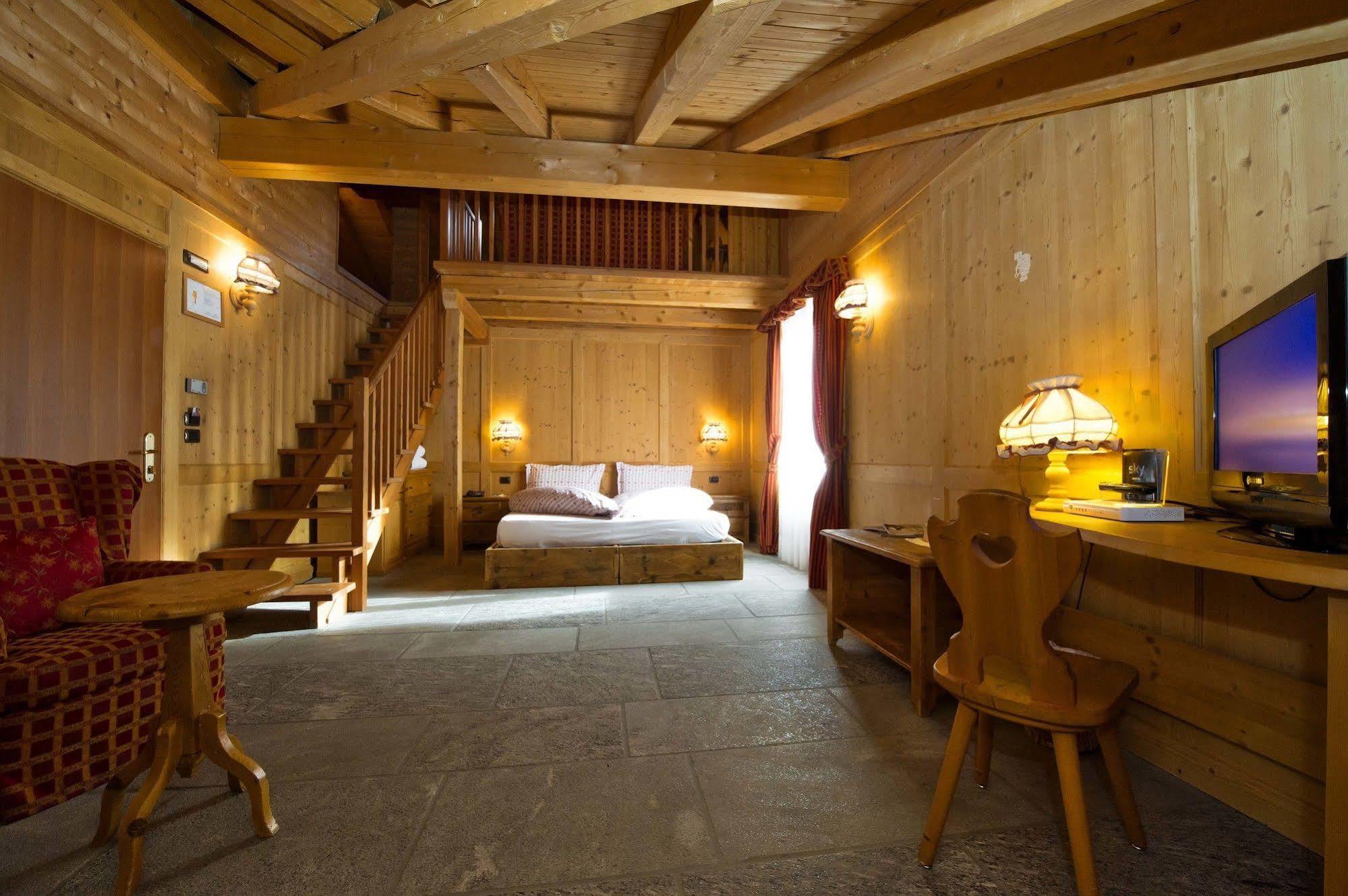 Hotel Jolanda Sport Gressoney-la-Trinité Exterior photo